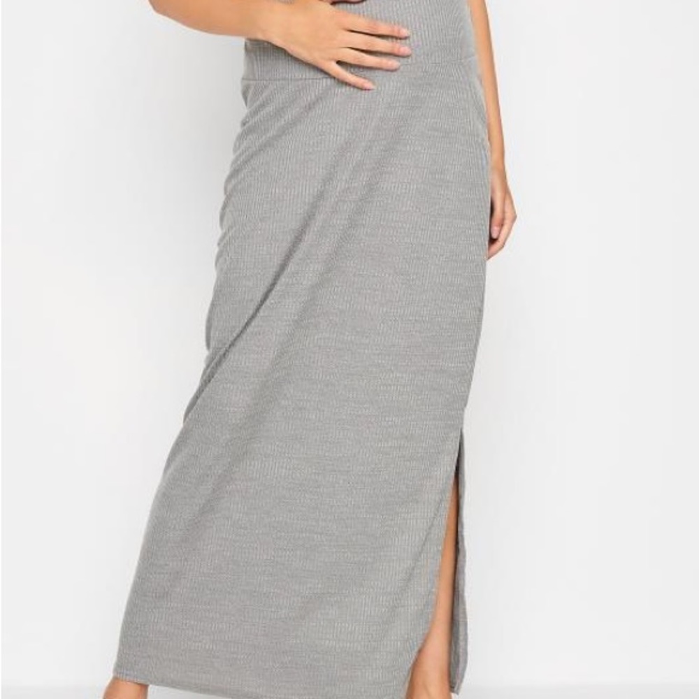 MATERNITY RIBBED SPLIT SIDE MIDI SKIRT
GREY US 12